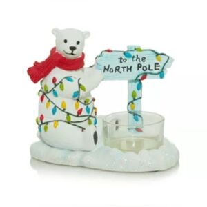 **NEW** Yankee Candle Holiday Polar Bear With North Pole Sign Tea Light Holder